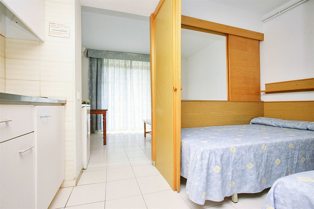 Appartamento Vendrell Salou Esterno foto
